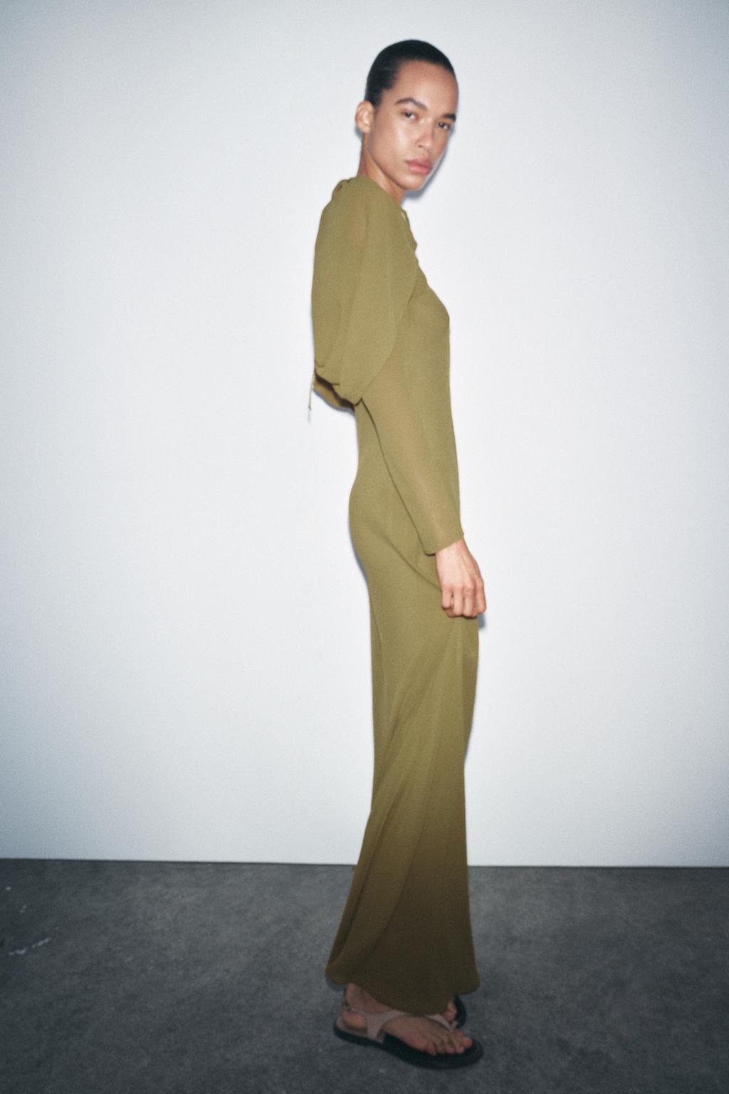NEREIDA - VESTIDO DE CAPA