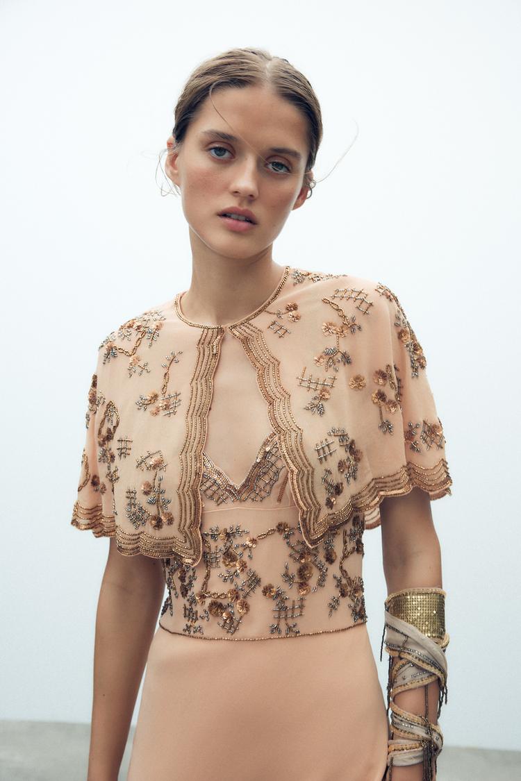 MILA - VESTIDO CON CAPA