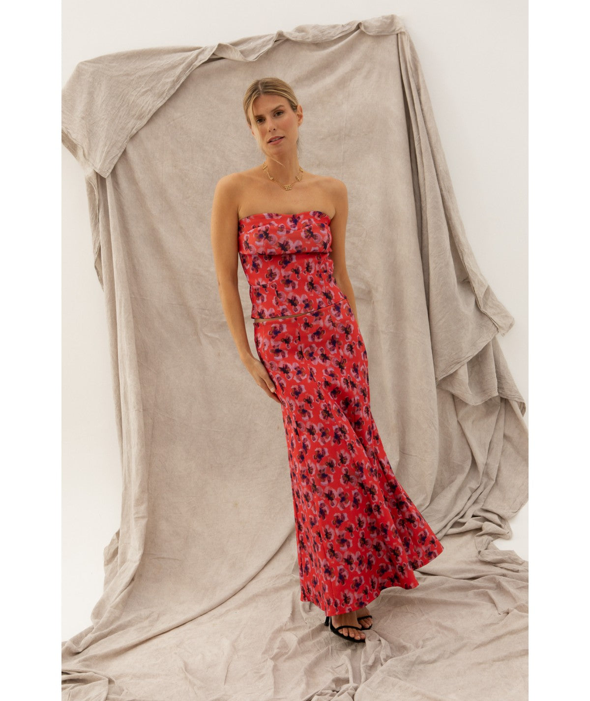 ANTONIA - CONJUNTO TOP Y FALDA
