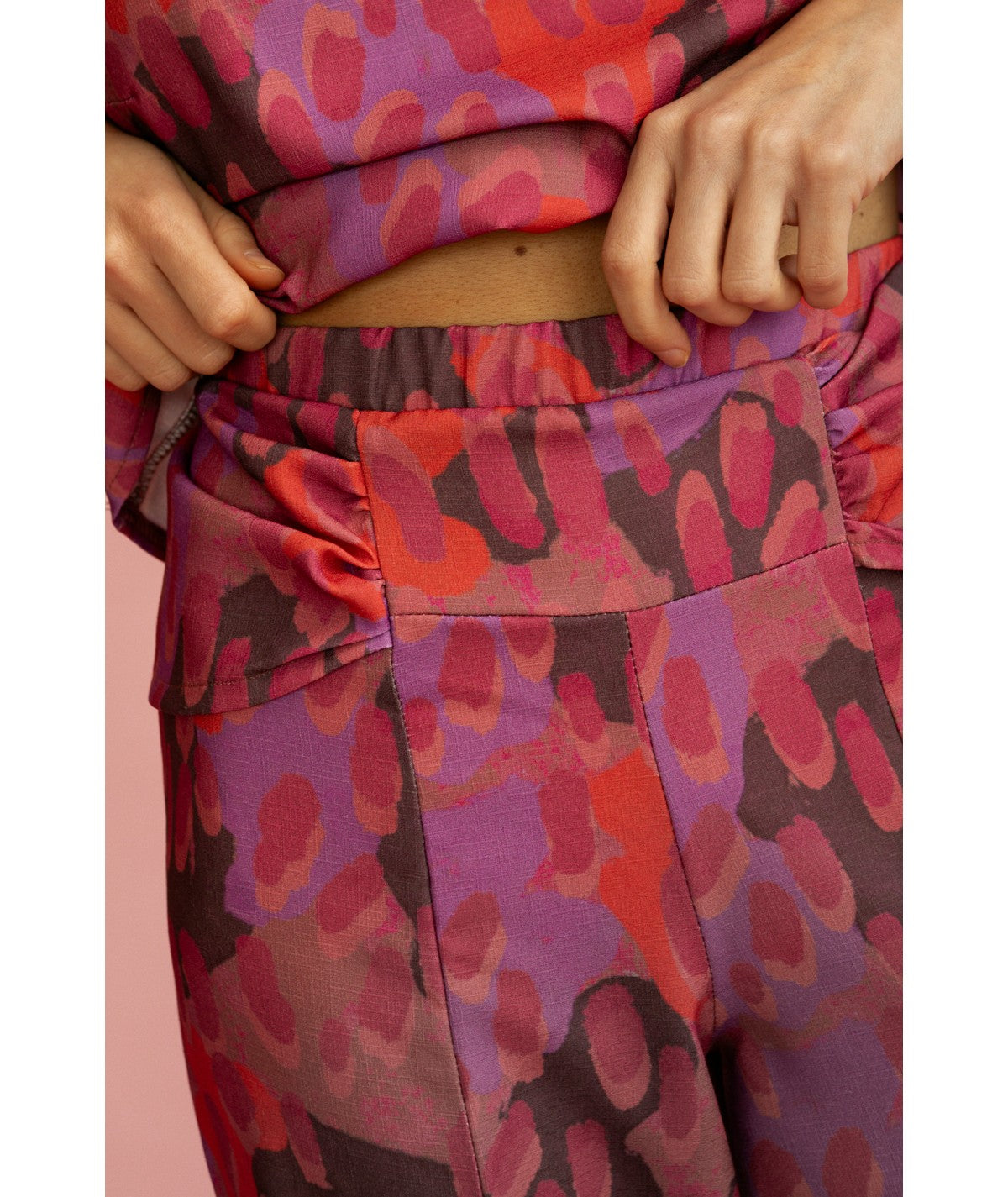 BERNARDA - CONJUNTO DE TOP HALTER Y PANTALÓN PALAZZO