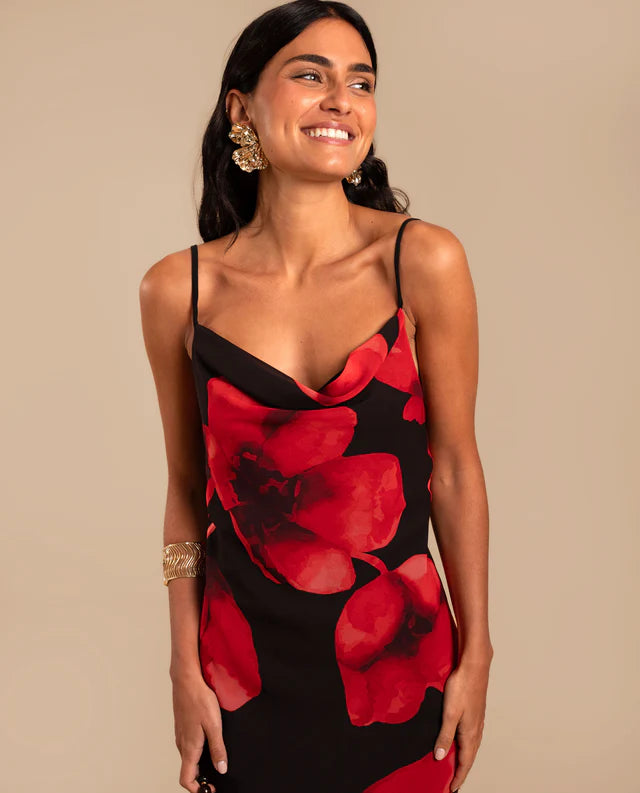 RUBÍ - VESTIDO LARGO ESTAMPADO CON VOLANTE