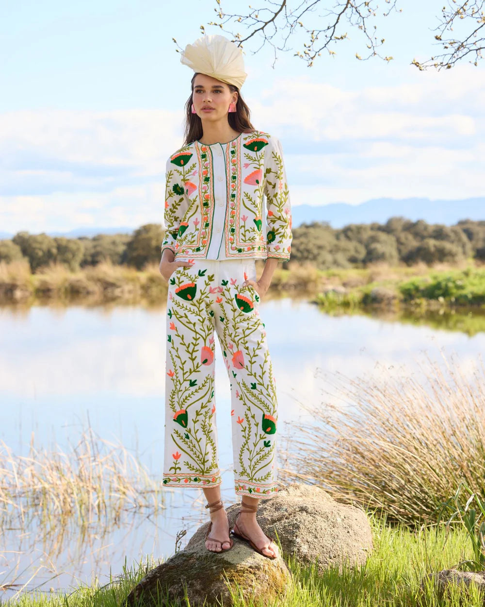 LEOCADIA - CONJUNTO CHAQUETA Y PANTALÓN