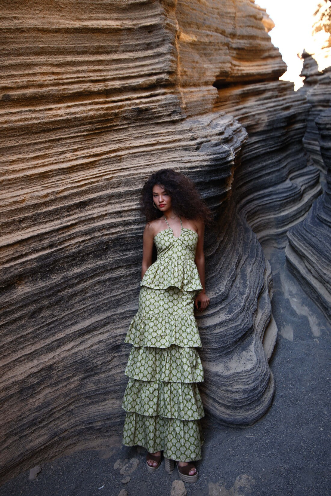 RUFINA - VESTIDO LARGO CON VOLANTES