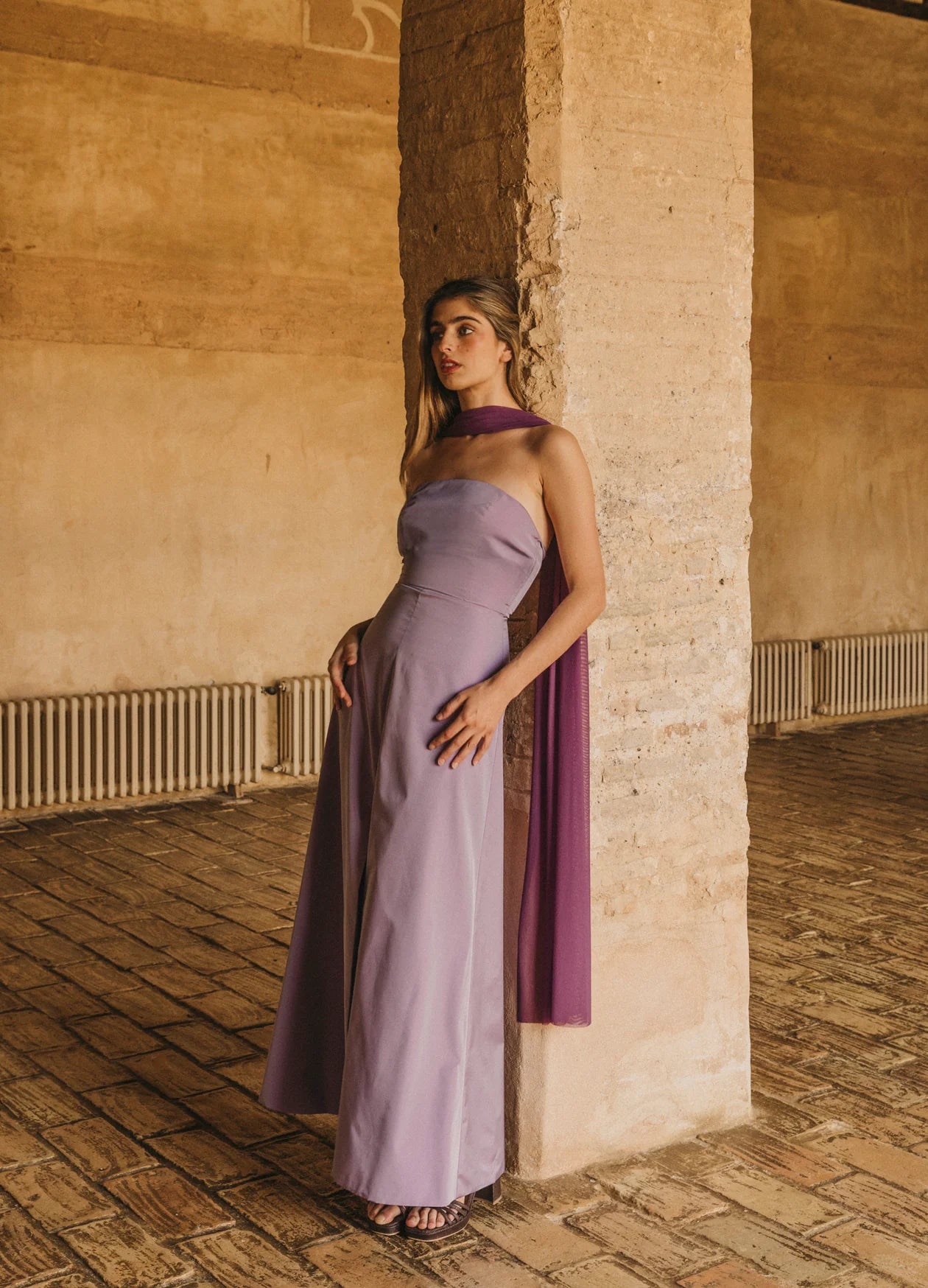 PACHU - VESTIDO AJUSTADO SIN MANGAS
