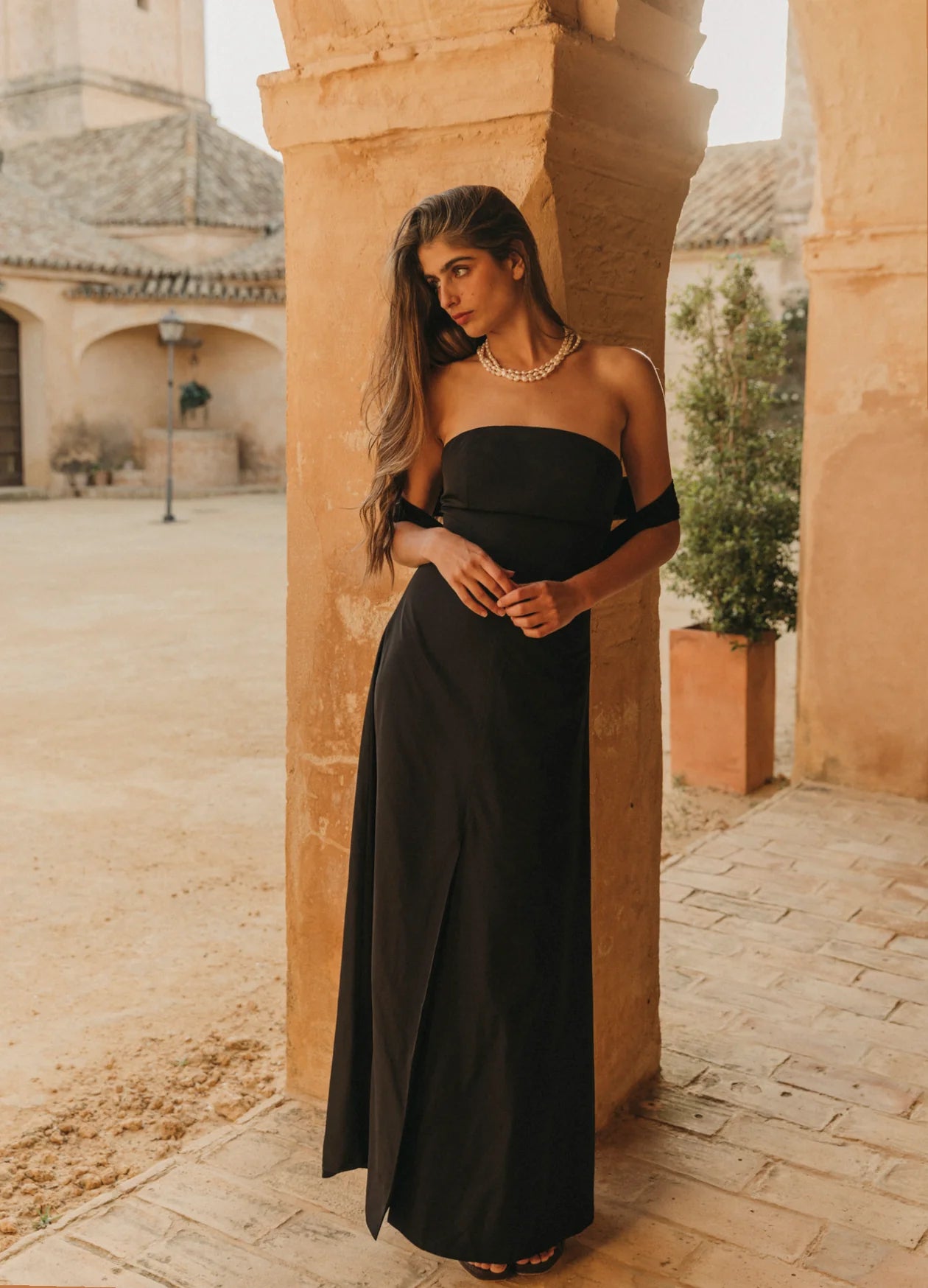 PACHU - VESTIDO AJUSTADO SIN MANGAS