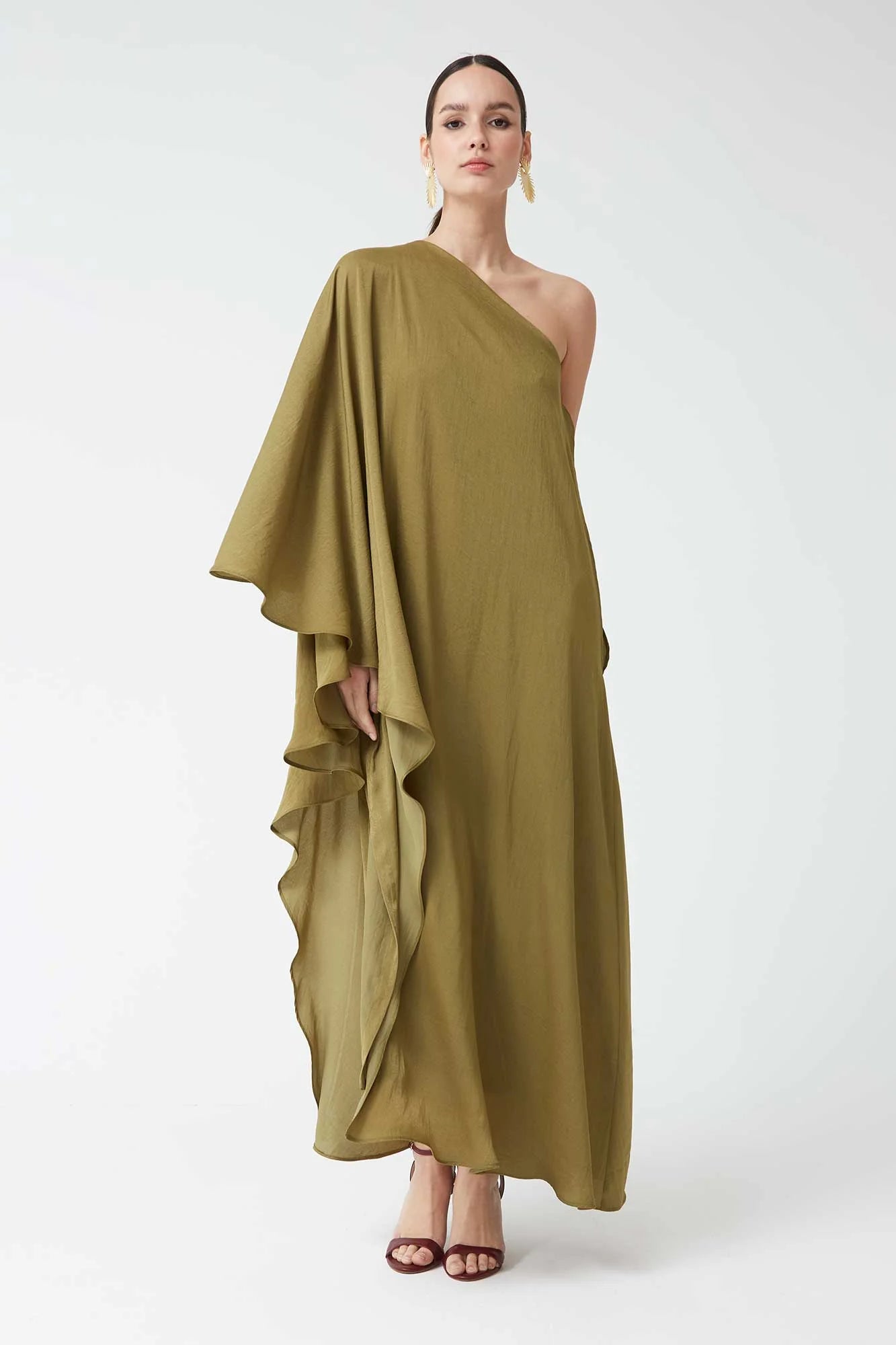 KENIA - CONJUNTO VESTIDO Y CAPA