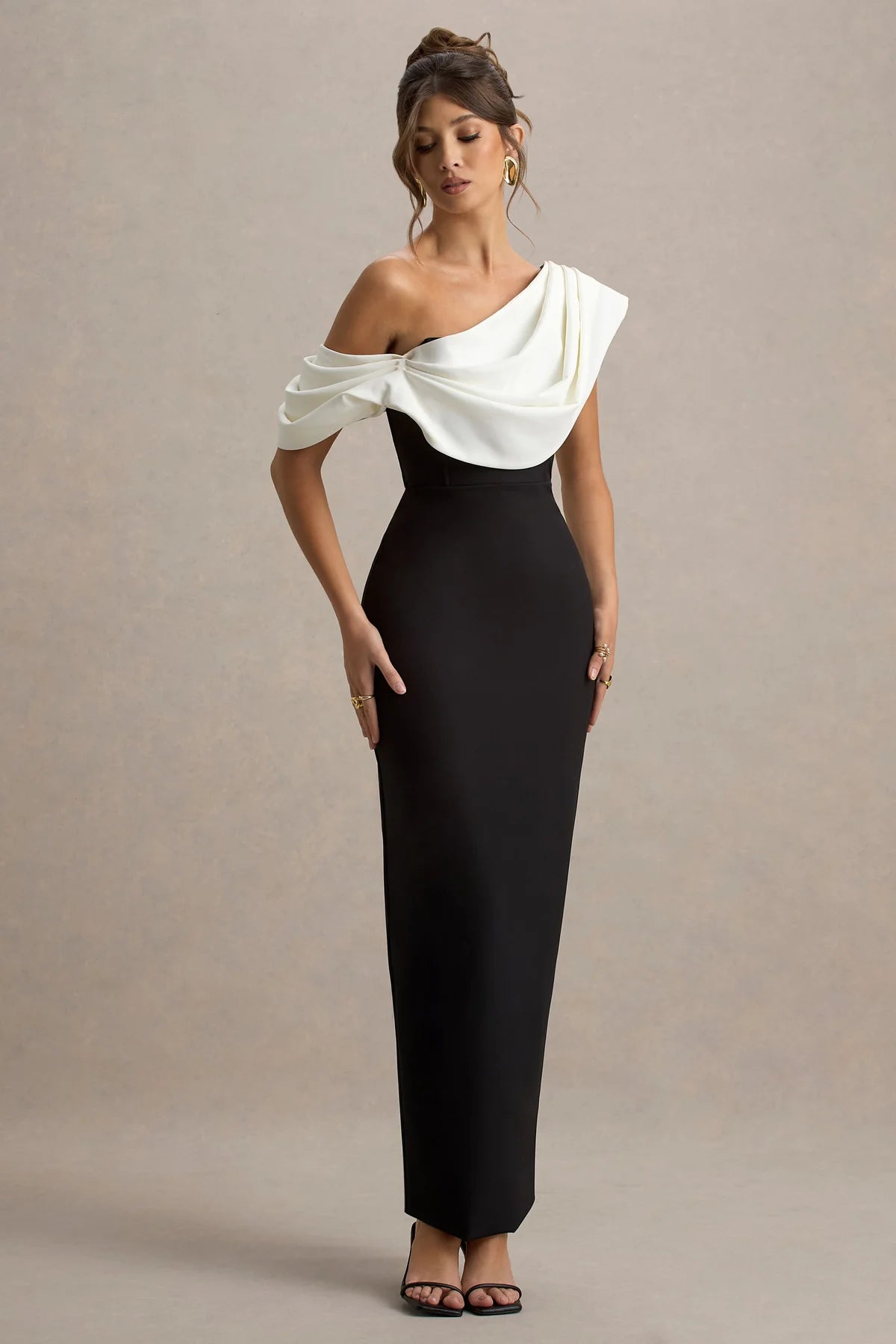 EVA - VESTIDO LARGO ASIMÉTRICO CON DRAPEADO