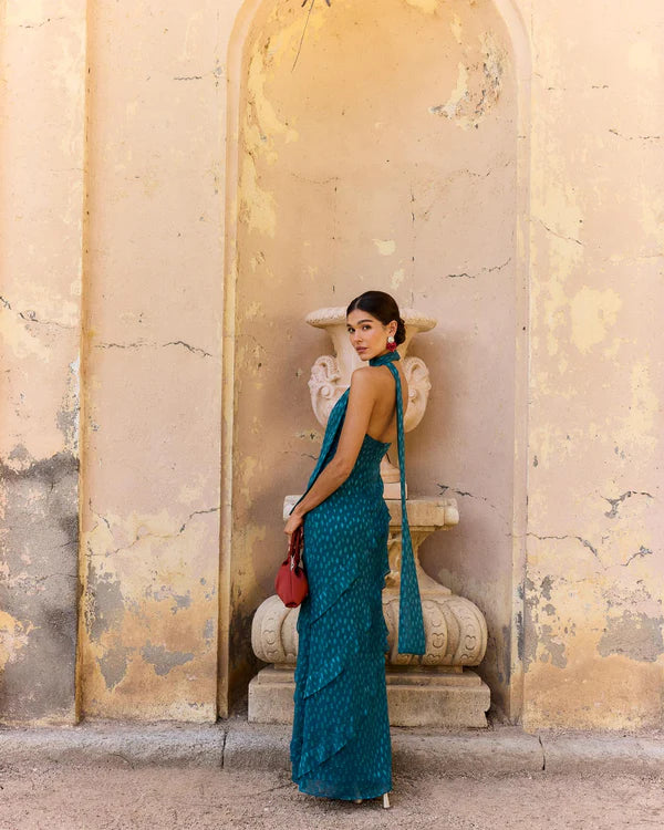 EVARISTA - VESTIDO HALTER CON ESCOTE EN V